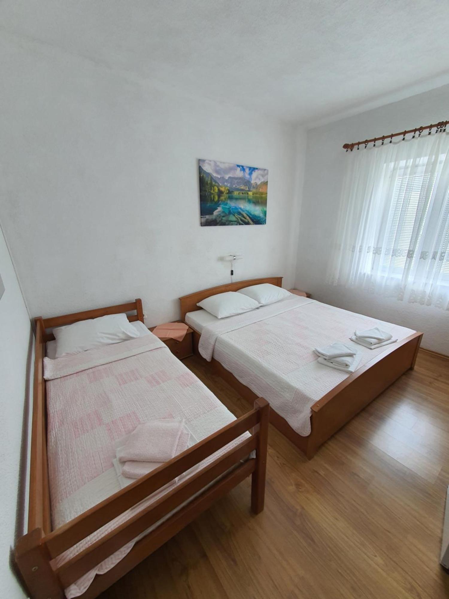 Apartments - Buffet 2B Sveti Juraj Kamer foto